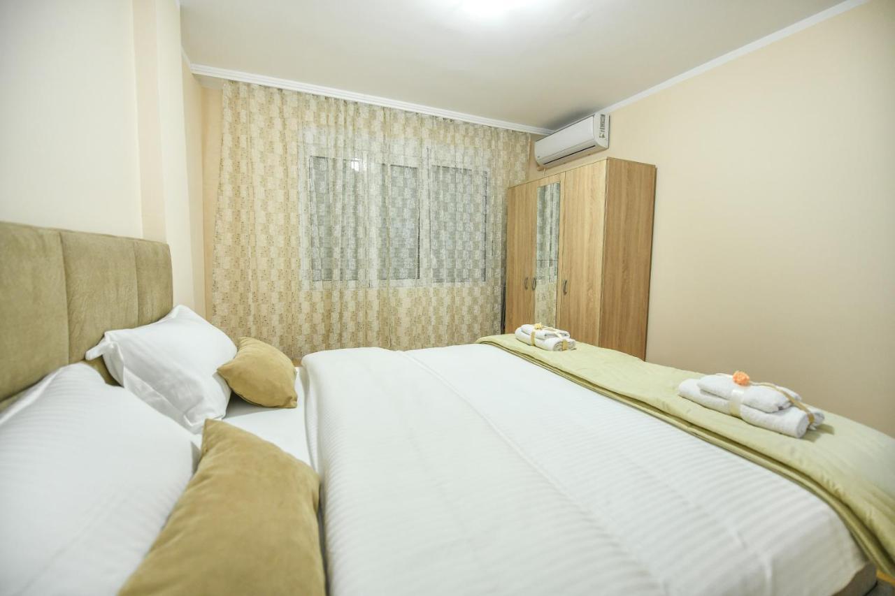 Apartman Centar 2 Подгорица Екстериор снимка