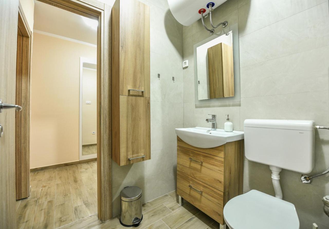 Apartman Centar 2 Подгорица Екстериор снимка