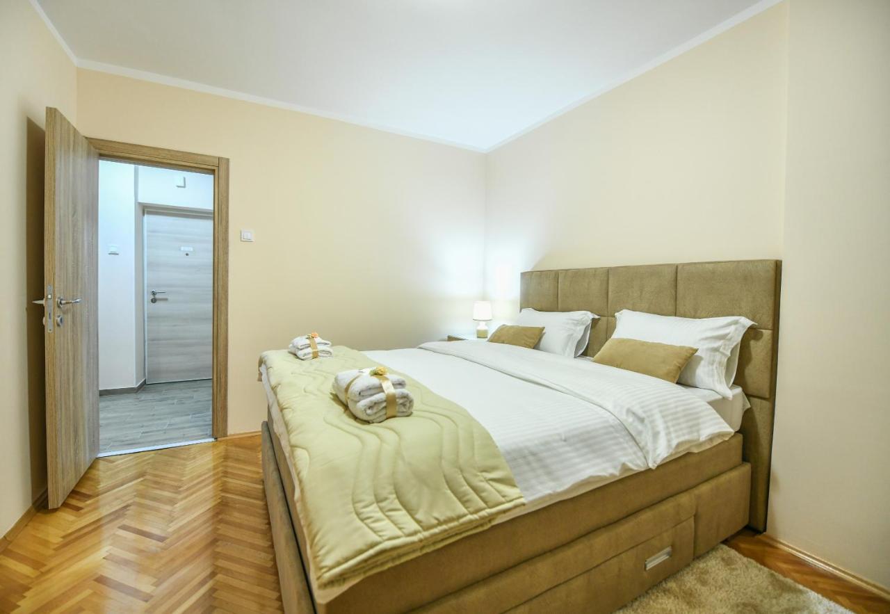 Apartman Centar 2 Подгорица Екстериор снимка
