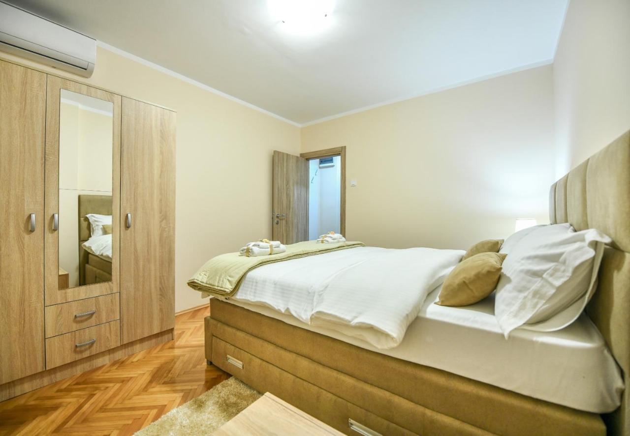 Apartman Centar 2 Подгорица Екстериор снимка